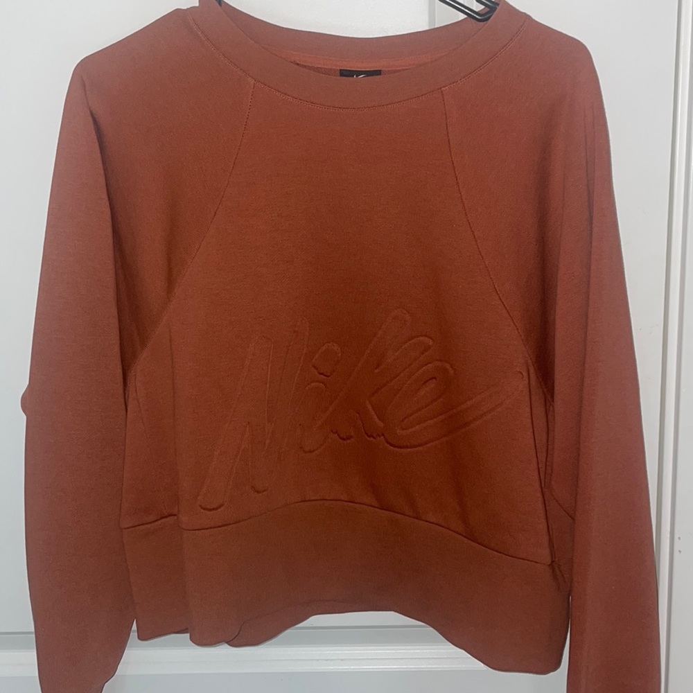 Nike cropped length sweatshirt